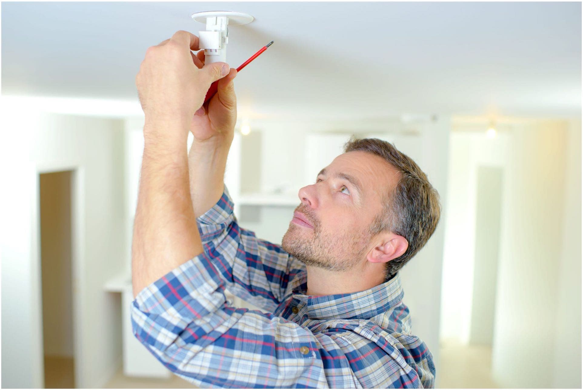 What to consider when replacing hard-wired smoke detectors - The Washington  Post